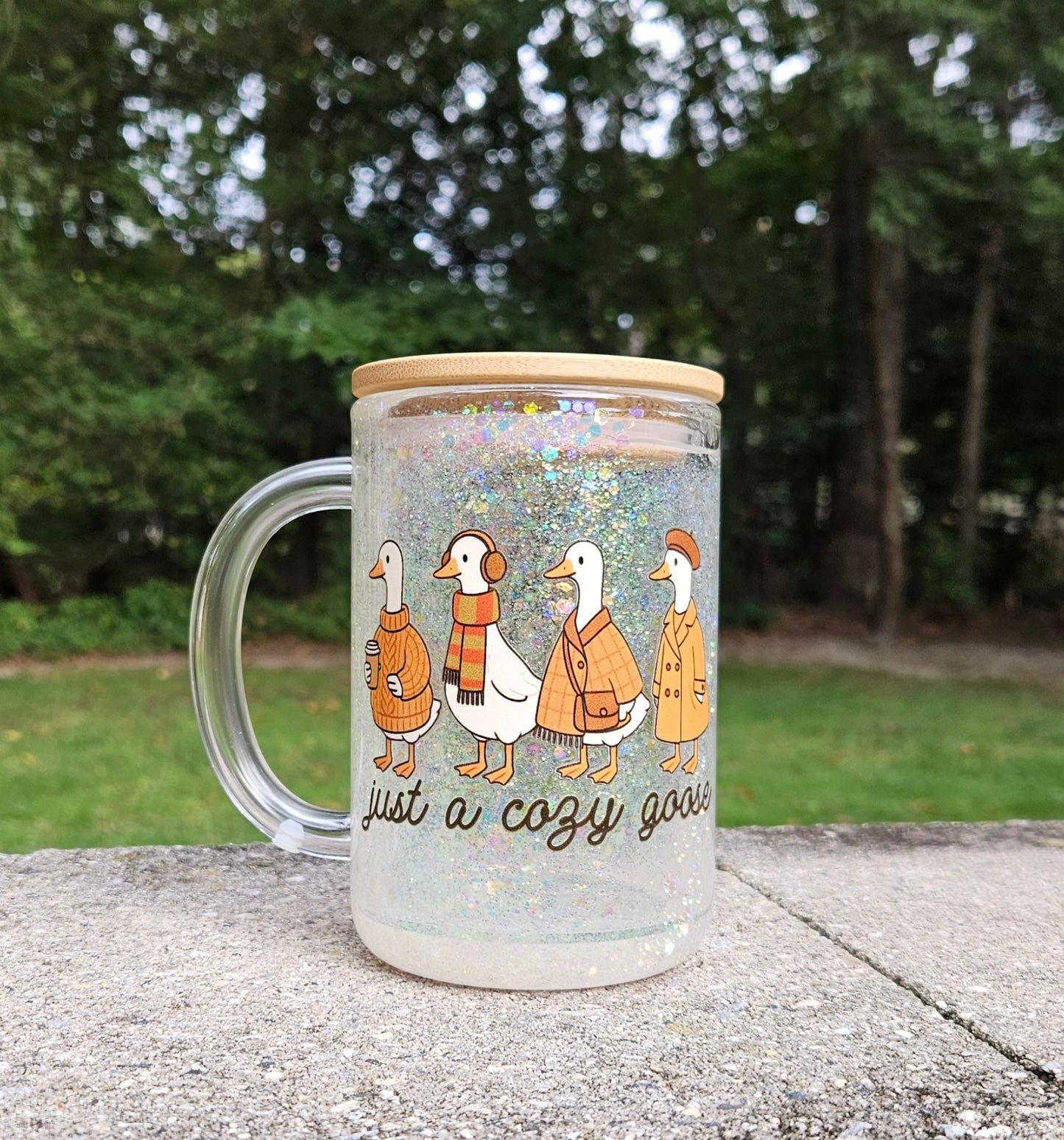 Cozy Goose Glitter Globe Glass Mug