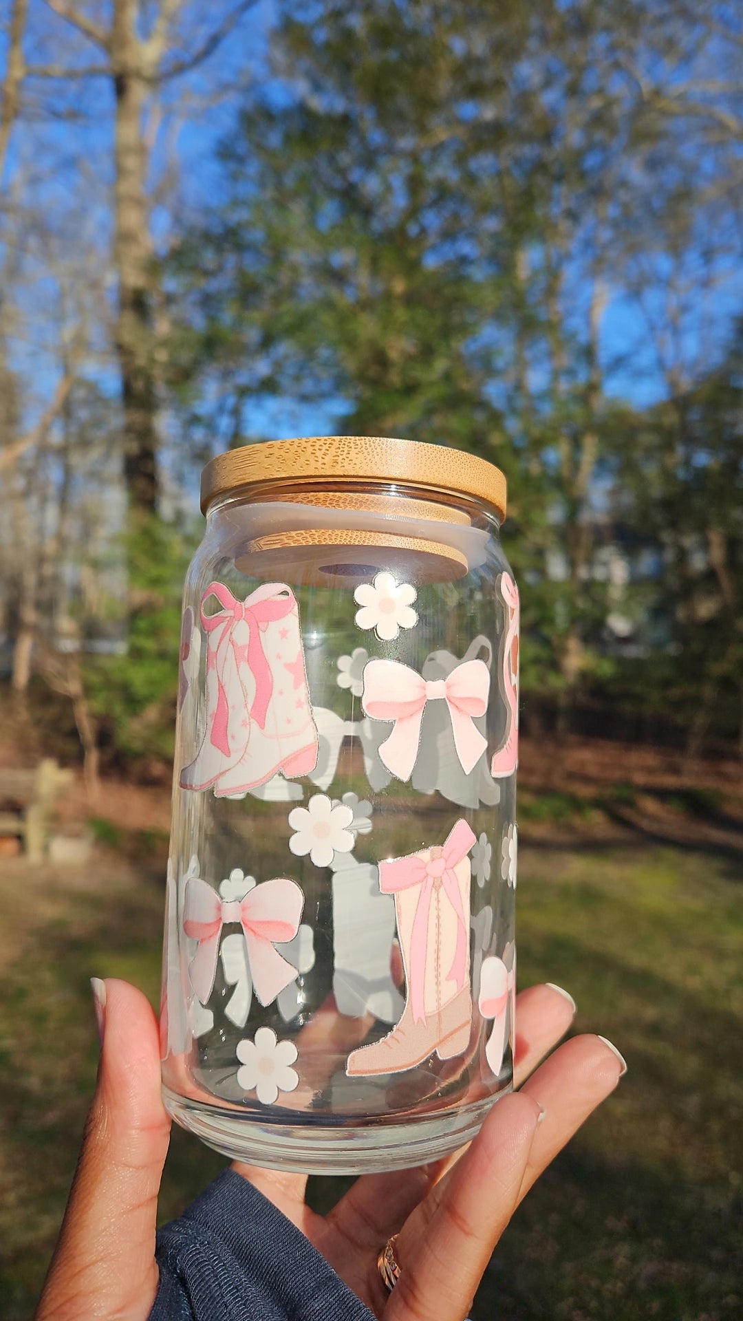 Pink Boots and Bows Can Glass