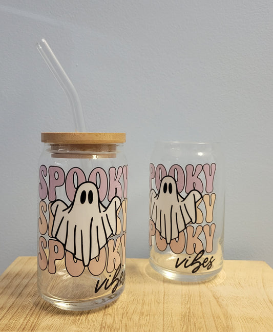Ghosts & Spooky Vibes Can Glass