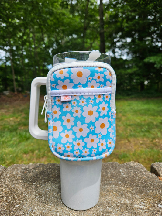 Blue Daisy Cup Pouch