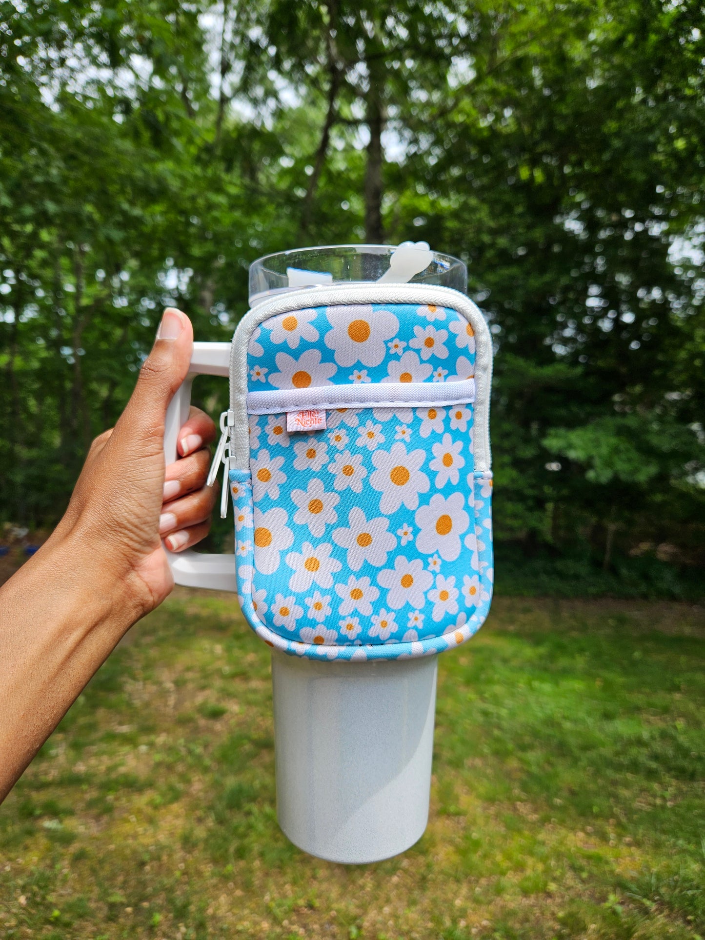 Blue Daisy Cup Pouch